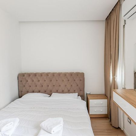 Premium Apartment In The Center Tirana Kültér fotó